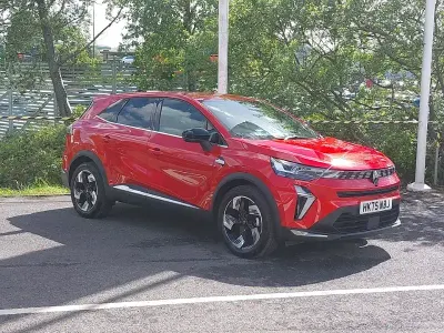 Usado Renault Symbioz Techno 140 HP (102 kW) 2025 Vermelho SUV