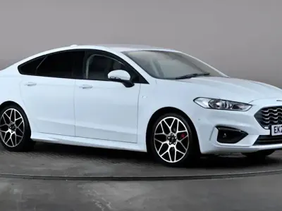 Used Ford Mondeo ST-Line 188 HP (138 kW) 2021 White Sedan