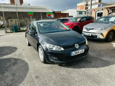 Używany VW Golf VII Match 105 KM (77 kW) 2014 Czarny Hatchback