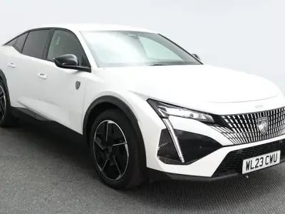 Second-hand Peugeot 408 GTi 130 CP (95 kW) 2023 Alb SUV