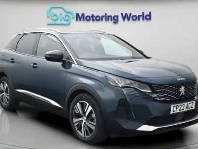 Used Peugeot 3008 Allure+ 131 HP (96 kW) 2023 Blue SUV