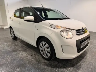 Used Citroën C1 Feel 72 HP (52 kW) 2019 White Hatchback