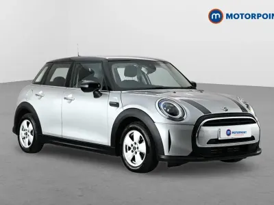 Used Mini Cooper Classic 136 HP (100 kW) 2023 Silver Hatchback