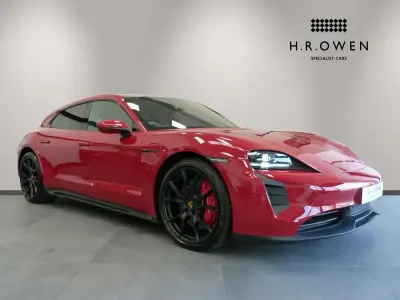 Used Porsche Taycan 439 kW (598 HP) 2022 Red Estate