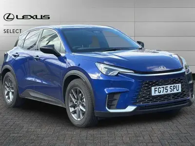 Used Lexus LBX 136 HP (100 kW) 2025 Blue SUV