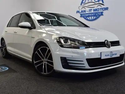 Used VW Golf VII GTD 2015 White Hatchback