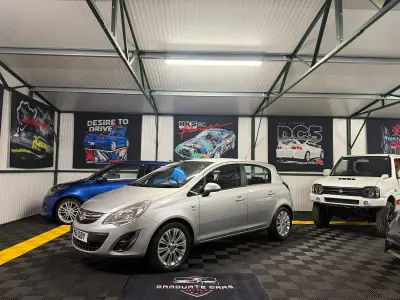 Used Vauxhall Corsa 90 HP (66 kW) 2011 Silver Hatchback