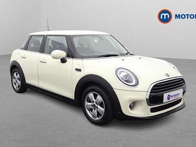 Used Mini Cooper Classic 136 HP (100 kW) 2020 White Hatchback