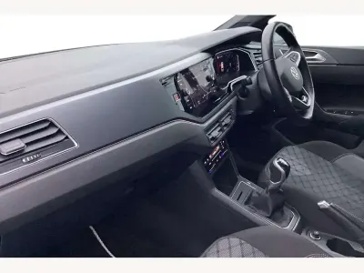 Used VW Polo R-line 94 HP (69 kW) 2025 White Hatchback