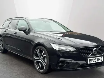 Used Volvo V90 Ultra 449 HP (330 kW) 2025 Black Estate