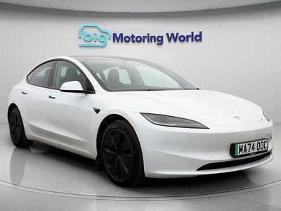 Used Tesla Model 3 RWD 208 kW (283 HP) 2024 White Sedan
