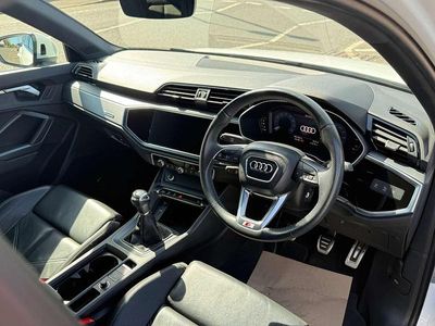 Usado Audi Q3 S-Line 150 HP (110 kW) 2020 Branco SUV