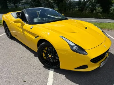 Used Ferrari California 560 HP (411 kW) 2014 Yellow Cabriolet