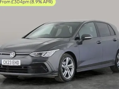 Second-hand VW Golf VIII R-line 150 CP (110 kW) 2023 Gri Hatchback