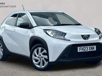 Used Toyota Aygo X PURE 72 HP (52 kW) 2025 SUV