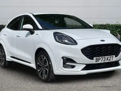 Begagnad Ford Puma ST-Line 125 HK (91 kW) 2023 Vit SUV
