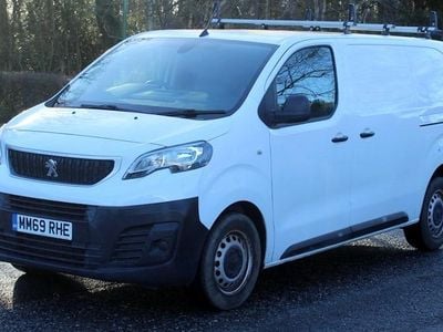 Used Peugeot Expert 122 HP (89 kW) 2020 White Van