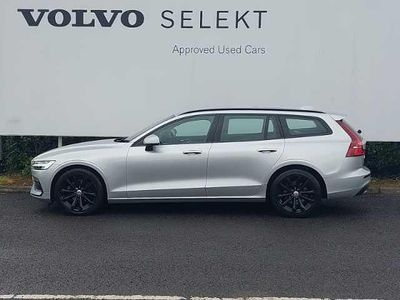 Used 2022 Volvo V60 Momentum Estate | £22,498 (Fair price)