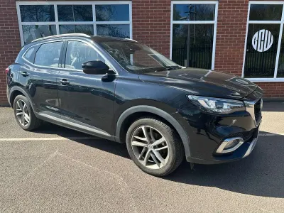 Used MG HS Exclusive 162 HP (119 kW) 2020 Black SUV