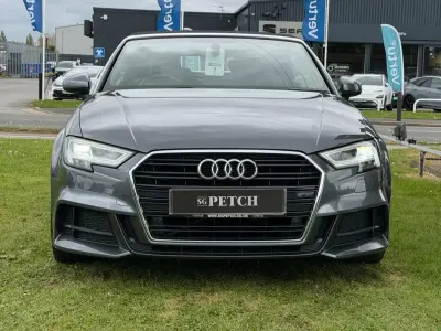 Usado Audi A3 Cabriolet Design 148 HP (108 kW) 2020 Cinzento Cabrios