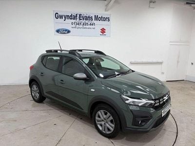 Used Dacia Sandero Expression 91 HP (66 kW) 2023 Green Hatchback