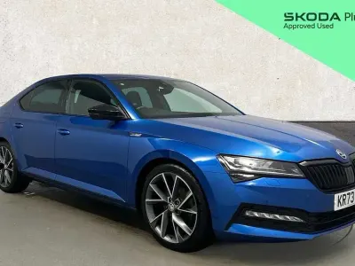 Used Skoda Superb SportlinePlus 190 HP (139 kW) 2023 Blue Hatchback
