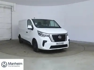 Usado Nissan Primastar Acenta 110 CV (80 kW) 2023 Blanco Monovolumen