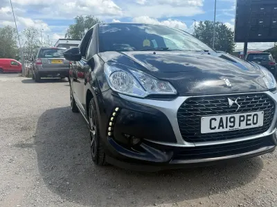 Used DS Automobiles DS3 Connected Chic 2019 Black Hatchback