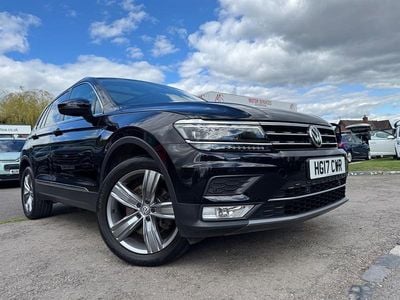 Usado VW Tiguan SEL 180 HP (132 kW) 2017 Preto SUV