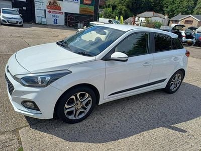 Używany Hyundai i20 Premium 2019 Biały Hatchback