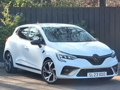 Gebraucht Renault Clio V Engineered 145 PS (106 kW) 2023 Weiß Kleinwagen