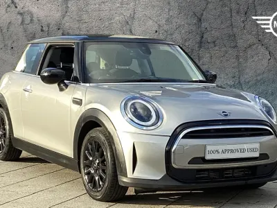 Used Mini Cooper Classic 134 HP (98 kW) 2023 Silver Hatchback