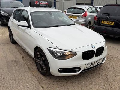 Used BMW 116 Sport Line 2012 White Hatchback