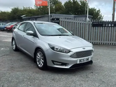 Used Ford Focus Titanium 125 HP (91 kW) 2015 Silver Hatchback