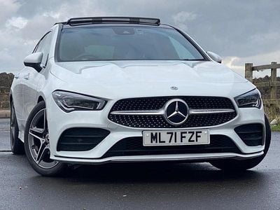 Used Mercedes CLA180 Shooting Brake AMG Line Premium Plus 136 HP (100 kW) 2021 Digital white Estate