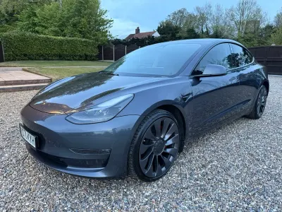 Usado Tesla Model 3 Performance 461 kW (627 HP) 2022 Cinzento Sedan