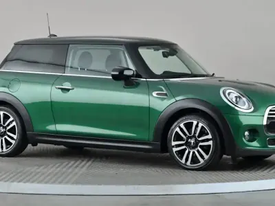 Used Mini Cooper Exclusive 136 HP (100 kW) 2021 Green Hatchback