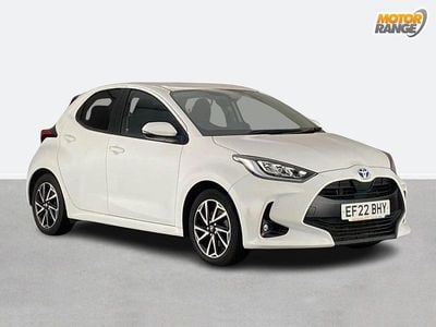 Second-hand Toyota Yaris Hybrid Design 116 CP (85 kW) 2022 Alb Hatchback
