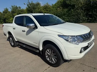 Used Mitsubishi L200 Warrior 178 HP (130 kW) 2016 White Pickup