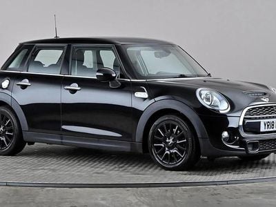 Used Mini Cooper S 192 HP (141 kW) 2018 Black Hatchback