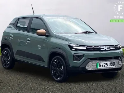 Used Dacia Spring Extreme 47 kW (65 HP) 2025 Green Hatchback