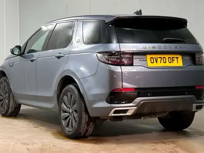 Begagnad Land Rover Discovery Sport SE Dynamic 177 HK (130 kW) 2020 Blå SUV