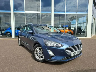 Used Ford Focus Zetec 125 HP (91 kW) 2020 Blue Estate