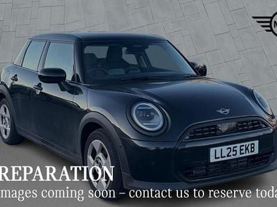Used Mini Cooper Hatch 113 kW (154 HP) 2025 Black Hatchback