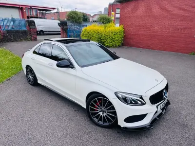 Used Mercedes C220 AMG Line Premium 170 HP (125 kW) 2015 White Sedan