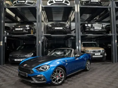 Used Abarth 124 Spider 170 HP (125 kW) 2018 Blue Cabriolet