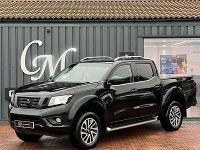 Black Used 2016 Nissan Navara N-Connecta Pickup | £11,490 (Fair price)
