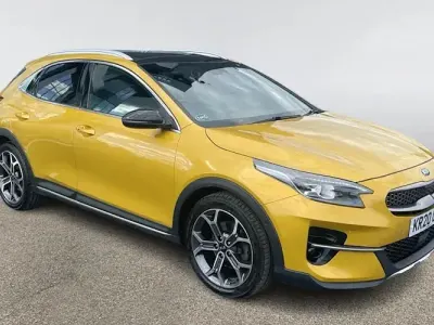 Used Kia XCeed First Edition 140 HP (102 kW) 2020 Yellow SUV