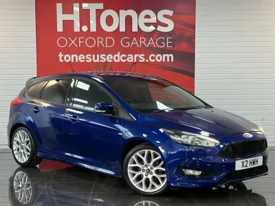 Used Ford Focus ST-Line 140 HP (102 kW) 2018 Blue Hatchback