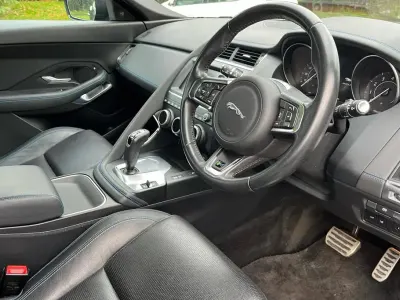 Used Jaguar E-Pace R-Dynamic 249 HP (183 kW) 2018 Black SUV